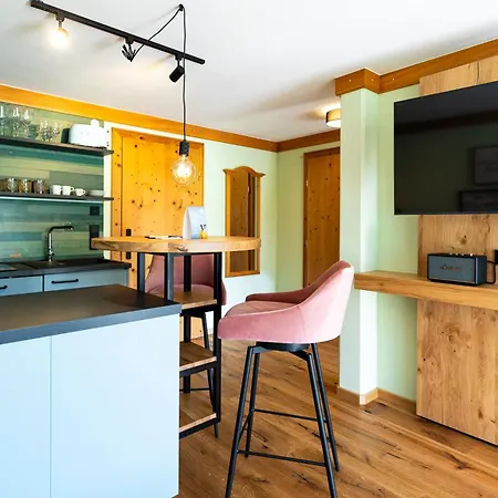 Lechlife Travelhouse-2